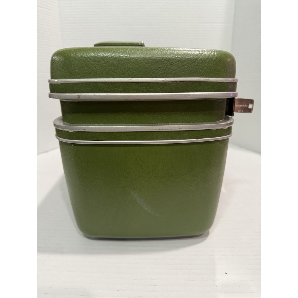 Vintage‎ Samsonite Train Case Green Vanity Makeup Travel Case Tray Key & Mirror - Picture 3 of 7